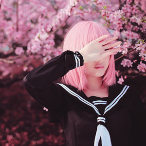 草莓视频污片免费看
